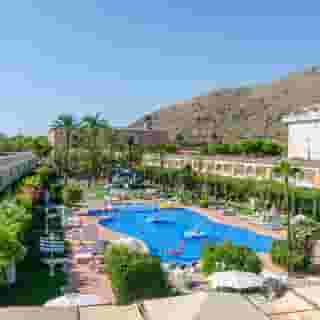 Mariner Club, 1 of 5