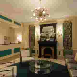 West end Paris, 4 of 5