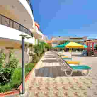 Pelopas Resort, 2 of 5