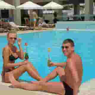 Nelia Gardens, 5 of 5