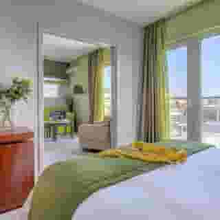 Polis Grand Hotel, 3 of 5