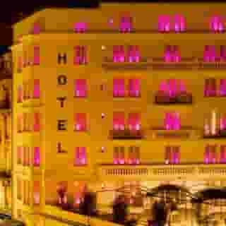 College Hotel, 4 of 5