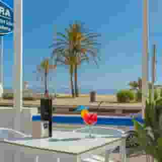 RH Riviera - Adults Recommended, 4 of 5