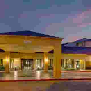 Courtyard By Marriott Houston Westchase, 6 of 6