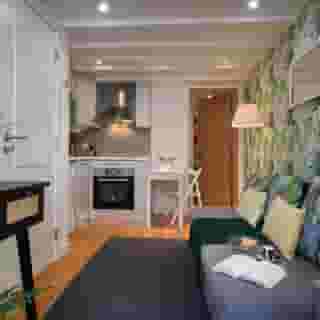 Alfama Yellow House, 1 of 5