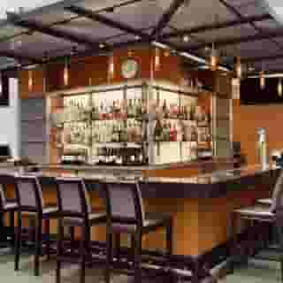 Embassy Suites by Hilton Chicago Downtown Magnificent Mile, 5 of 5