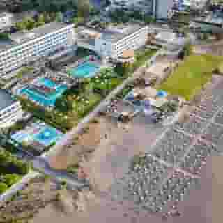 Blue Sea Beach Resort, 2 of 5