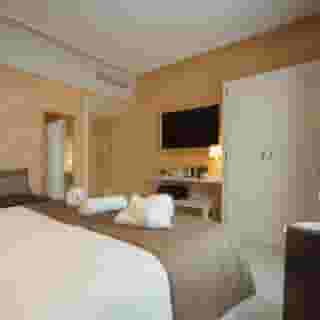 Maison Tritone, 5 of 5