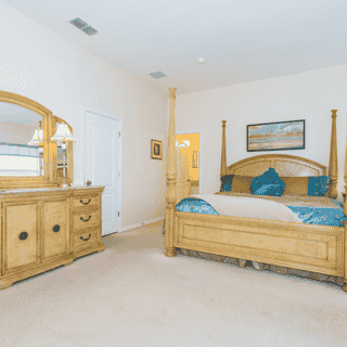 Executive Homes, 4 of 5