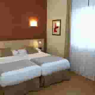 Hospedium Hotel Los Condes, 2 of 5