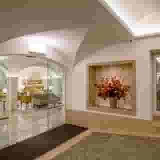 Shangri La Roma, 3 of 5