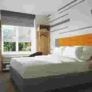 Hampton Inn New York Times Square, 3 of 5