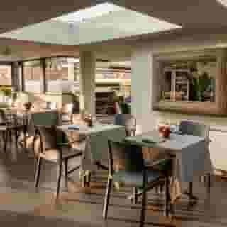 Twenty One Hotel, 4 of 5