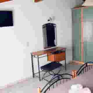 Dannas Boutique Apartments, 4 of 5