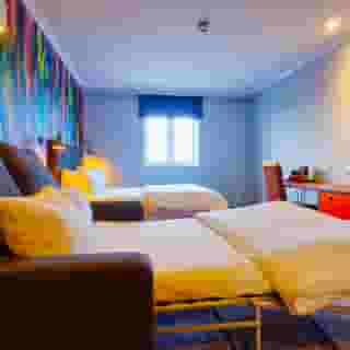 Village Hotel Manchester Hyde, 4 of 5