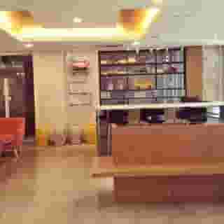 Transit Kuala Lumpur, 1 of 5