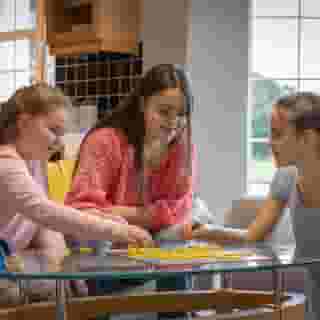 The Gleneagle Apartments, 4 of 5