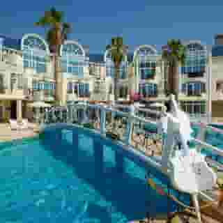 Turqualty Club, 1 of 5