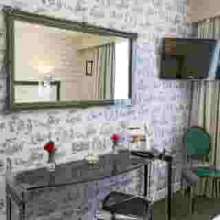 Quality Rueil La Defense, 1 of 5