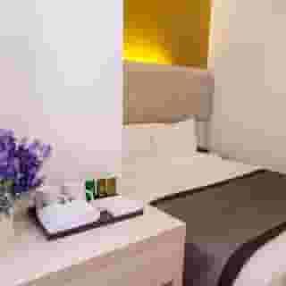 Sandpiper Hotel, 2 of 5