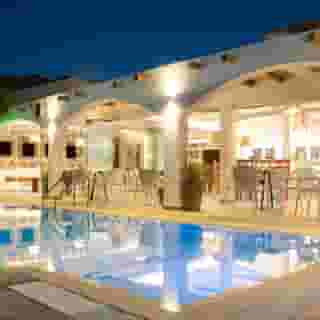 Malibu Studios, 4 of 5