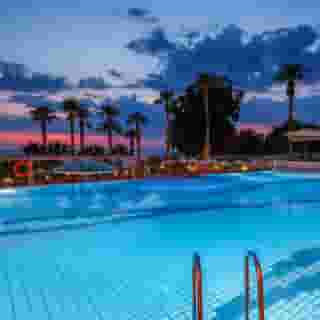 Grand Blue Sky International, 5 of 5