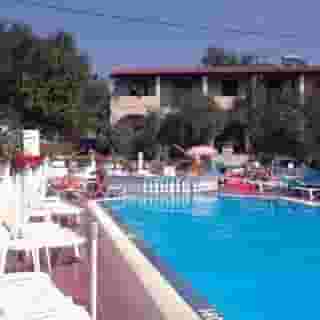 Leftis Romantica, 2 of 5