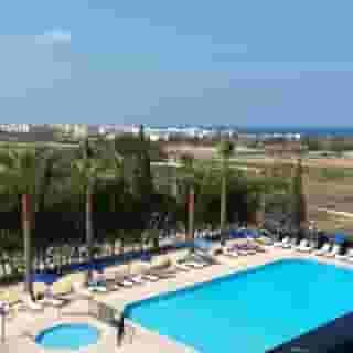 Kapetanios Bay Hotel, 4 of 5
