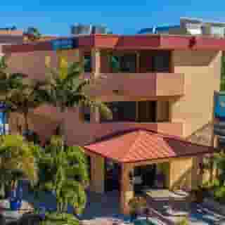 Coconut Cove All-Suites Hotel, 3 of 5