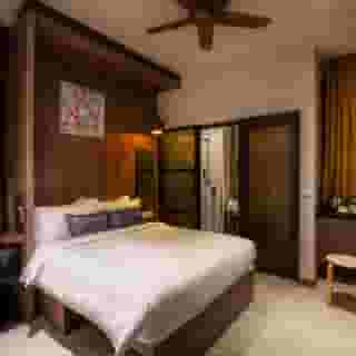 Sunrise Hotel, 1 of 5