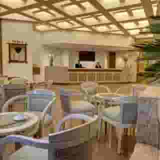 Royal Reforma, 1 of 5