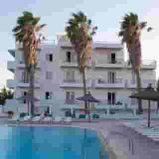 Elga Apartments, 2 of 5