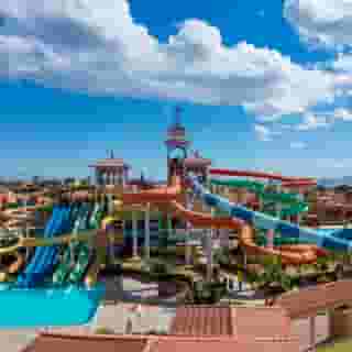 Charmillion Gardens Aqua Park, 4 of 5