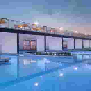 Nirvana Cosmopolitan, 3 of 5