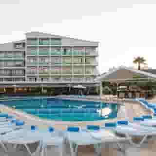 Falcon Hotel, 4 of 5