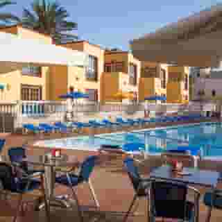 Suites Maxorata Beach, 2 of 5