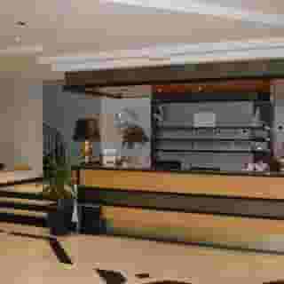 Canadian Hotel, 2 of 5