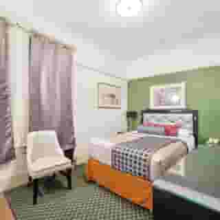 Union Square Plaza, 2 of 5