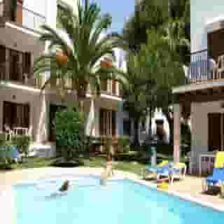 Sun Beach Apartments, 1 of 5