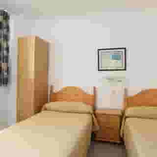 Mayra Apartments, 3 of 5