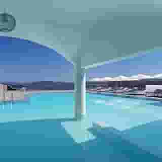 Acroterra Rosa Luxury Suites, 1 of 5