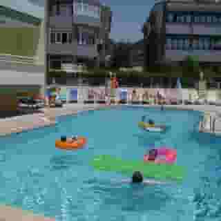 Villa Sun Apartments, 3 of 5