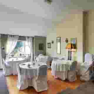 Robin Hill House, 4 of 5