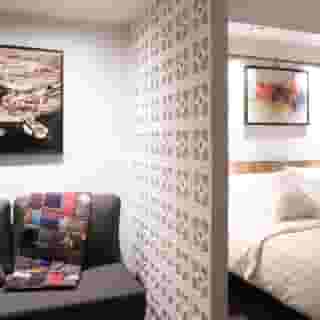 attitude on granville, 4 of 5