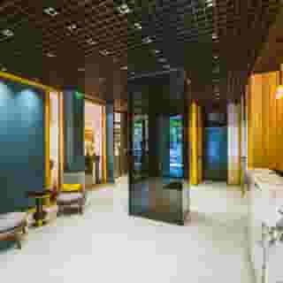 B1 Downtown Hotel, 2 of 5