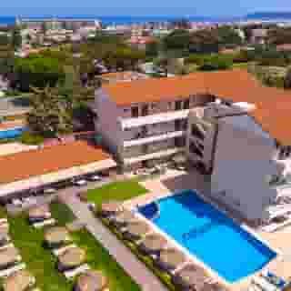 Sunday Hotel, 1 of 5