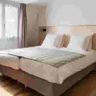 New Hotel Opera, 2 of 5