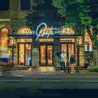 Grand Poet Hotel by Semarah, 1 of 5