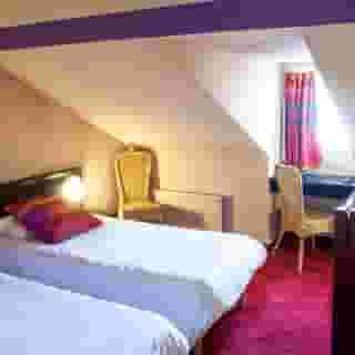 Saint Sauveur, 4 of 5