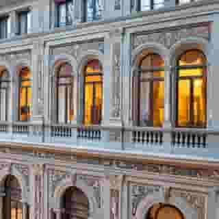 Art Resort Galleria Umberto, 2 of 5